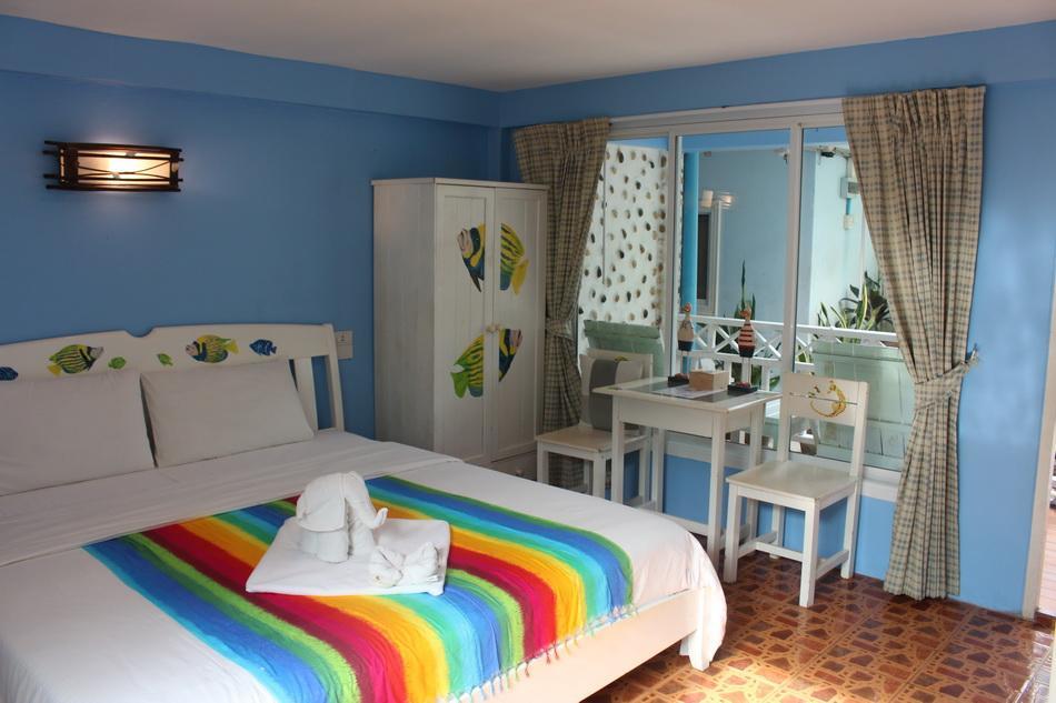 Sukkee Beach Resort Ko Lan Luaran gambar