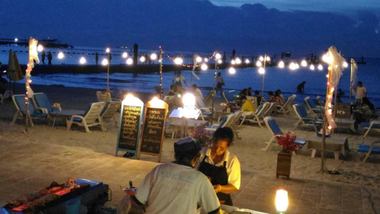 Sukkee Beach Resort Ko Lan Luaran gambar